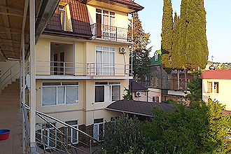 «У Лауры» - гостевой дом «У Лауры» - гостевой дом