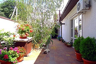 «Революционная 63-1» - частный дом «Революционная 63-1» - частный дом