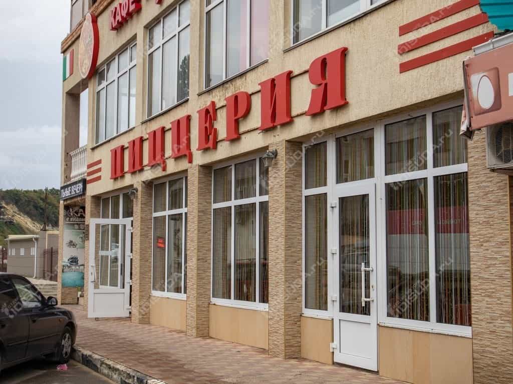 Пиццерия в Лермонтово, внешний вид, улица, автомобиль, вход